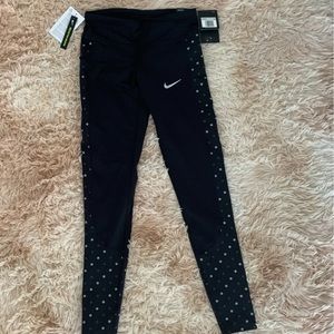 Women’s Nike dry fit leggings